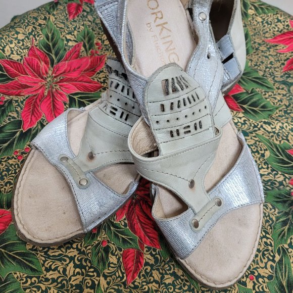 Ladies DorKing by Fluchos sandals , size 10 - Picture 2 of 3